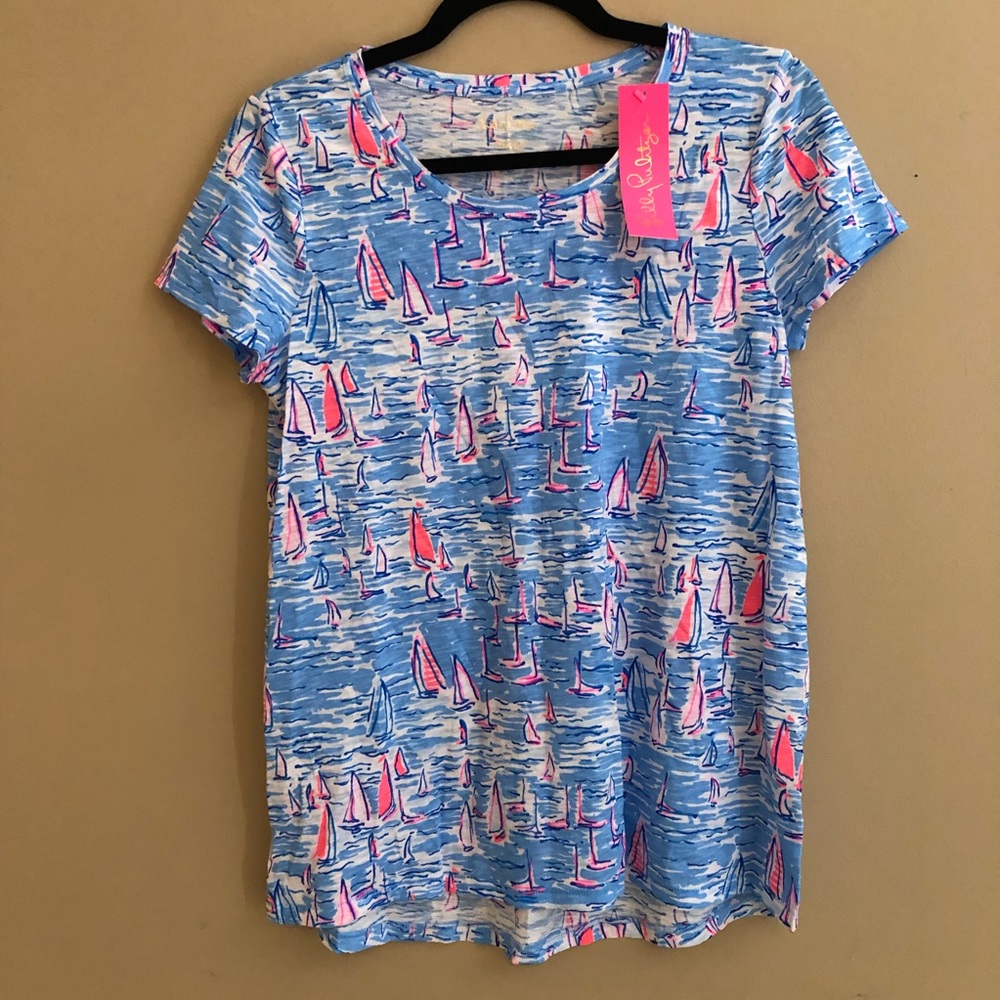 Lilly Pulitzer “boatylicious” print t shirt NWT